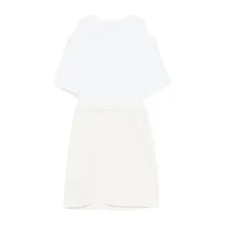 Abito con spalle scoperte><noscript><img width=