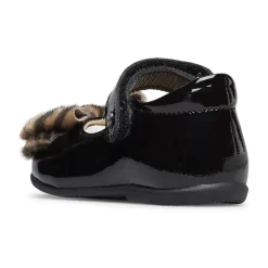 Arabesque Ballerina><noscript><img width=