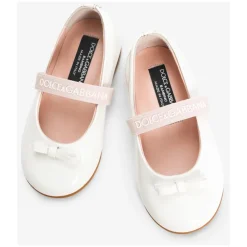 Ballerinas aus Lackleder><noscript><img width=