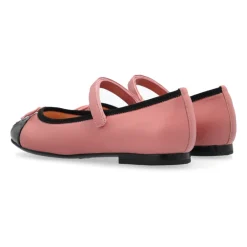 Ballerinas mit Logo><noscript><img width=