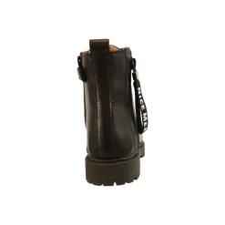 Belle Boot><noscript><img width=