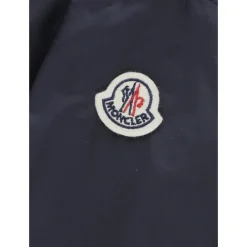 e Babyjacke mit Kapuze und Reißverschluss><noscript><img width=