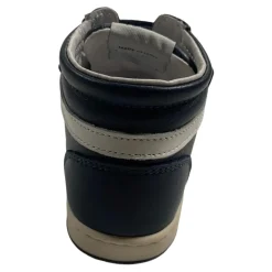 e flache Lederschuhe><noscript><img width=