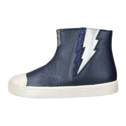 Blitzstiefel><noscript><img width=