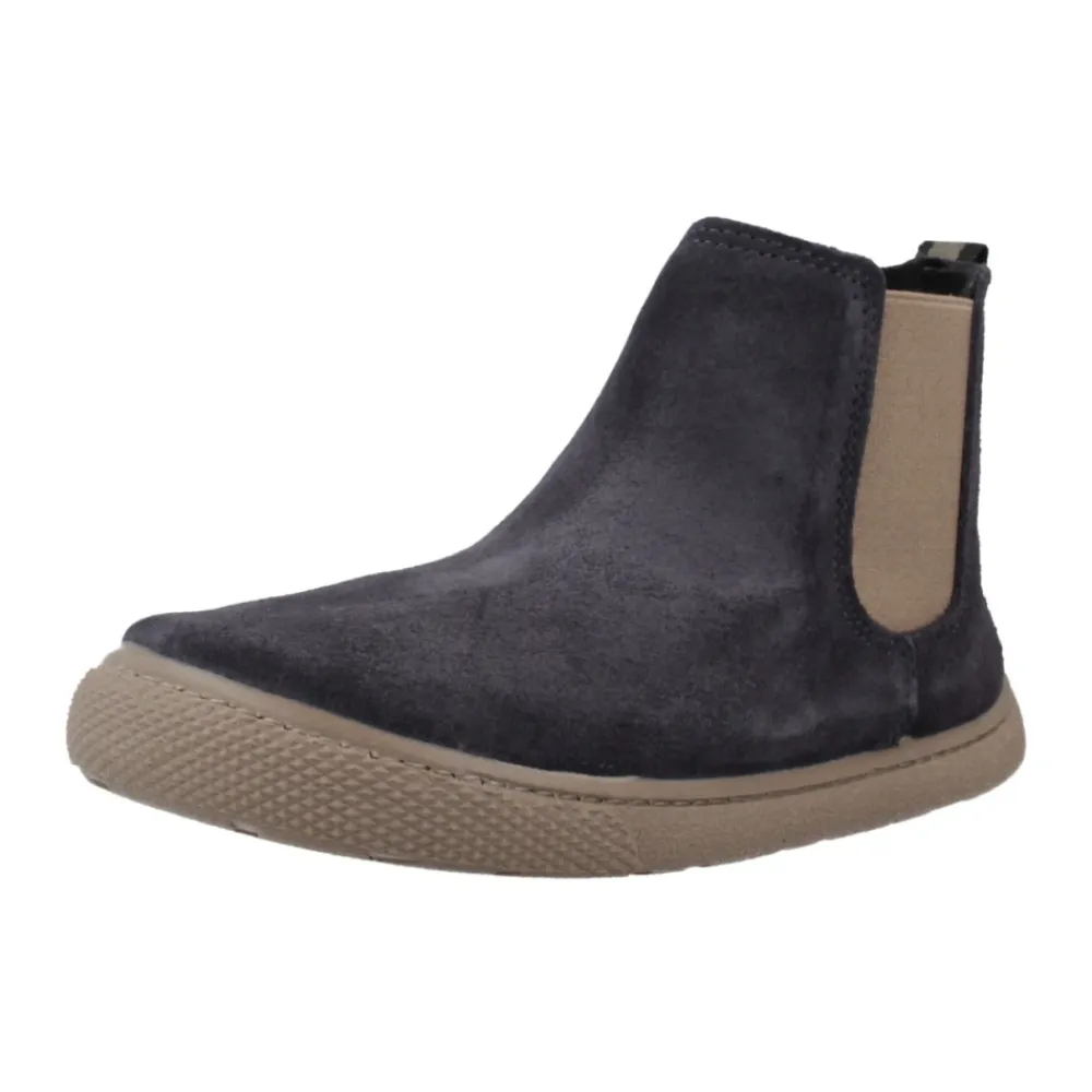 Boots>Vulladi Clearance