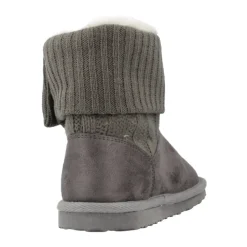 Charmy Stiefel><noscript><img width=