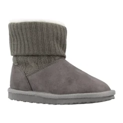 Charmy Stiefel><noscript><img width=