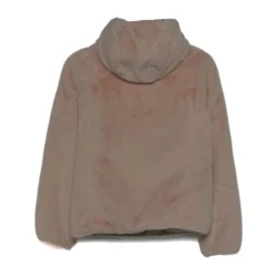 Chloe Jacke><noscript><img width=