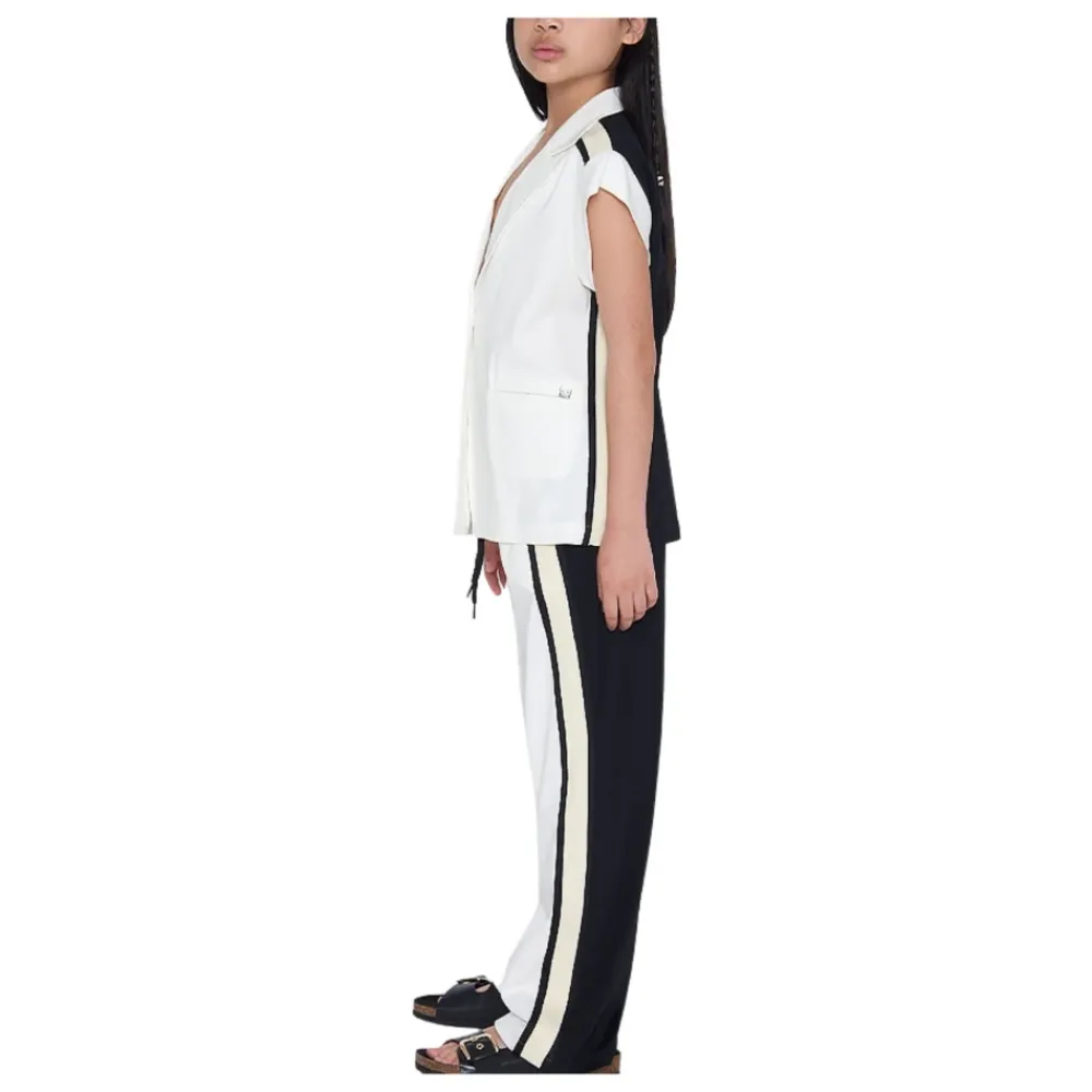 Cremefarbene Weste mit schwarzem Streifendetail>Manila Grace Online