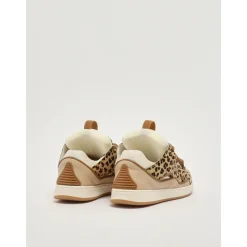 Curb Sneakers><noscript><img width=