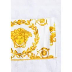 Gemustertes Bademantel für Kinder><noscript><img width=