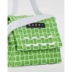 Gewebte Tragetasche aus Kunststoff><noscript><img width=