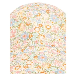 Hat Faye><noscript><img width=