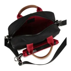 Kinder e Taschen mit Logodesign><noscript><img width=