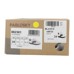 Klett Sports Sneakers><noscript><img width=