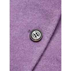 Längerer Mantel><noscript><img width=