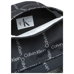 Logo Backpack><noscript><img width=