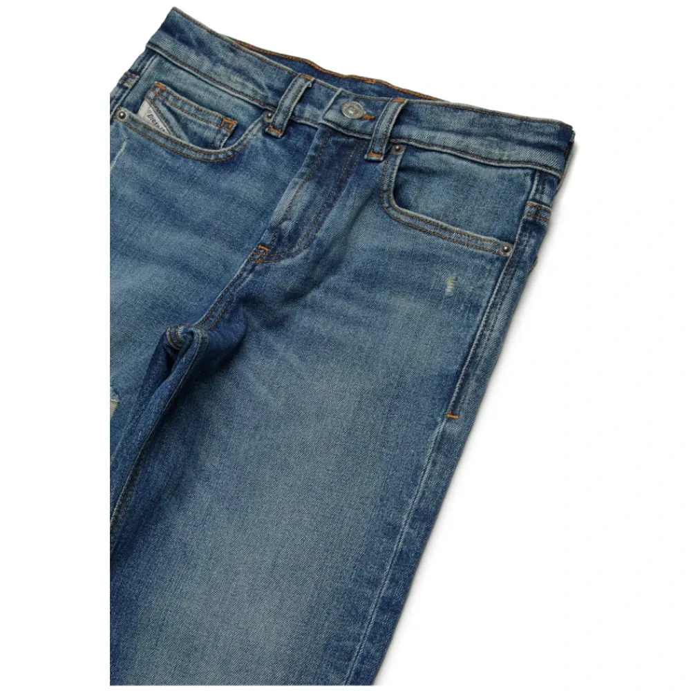Mittele Straight Jeans mit Rissen>Diesel Hot
