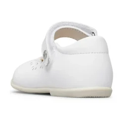 Olya><noscript><img width=