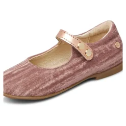 Ovindoli Ballerinas><noscript><img width=
