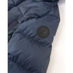 Parka><noscript><img width=