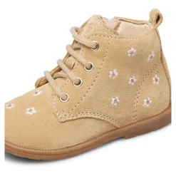 Robin New Embr. Daisies Zip><noscript><img width=