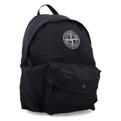 Rucksack mit gepolsterten Trägern und Taschen><noscript><img width=