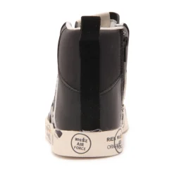 e Sneakers><noscript><img width=