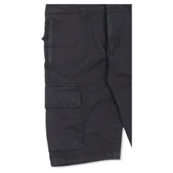 Shorts mit Logo><noscript><img width=