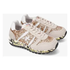 Sky Sneaker><noscript><img width=