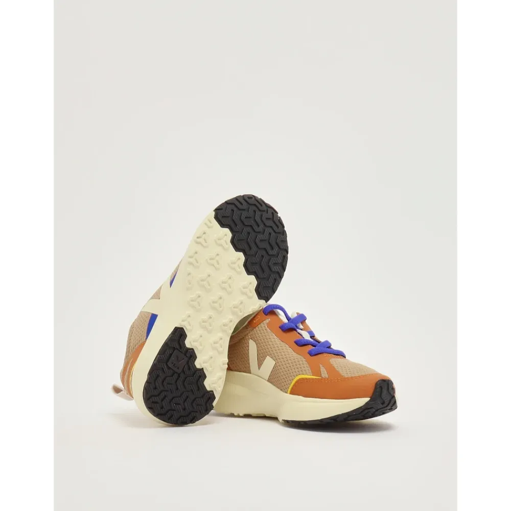 Small Canary>Veja Hot