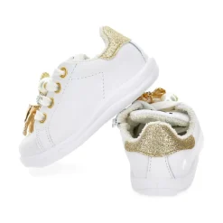 Sneakers><noscript><img width=