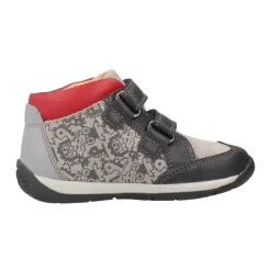 Sneakers><noscript><img width=