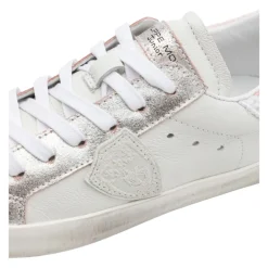 Sneakers><noscript><img width=