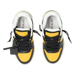 Sneakers Außerhalb des Büros><noscript><img width=