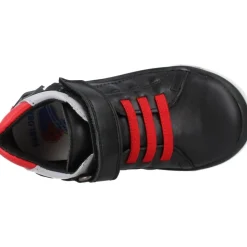 Sneakers mit Klettverschluss><noscript><img width=