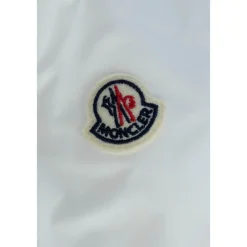 Stilvolle Jacken für Männer und Frauen><noscript><img width=