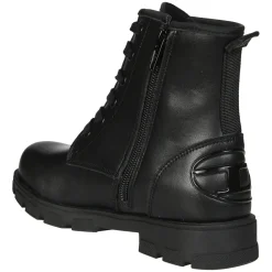 Stivaletto><noscript><img width=