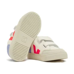 Stylische Sneakers für den Alltag><noscript><img width=