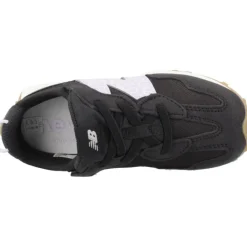 Stylische Sneakers für den Alltag><noscript><img width=