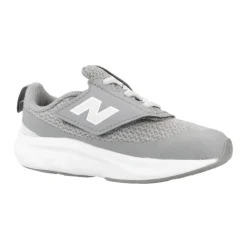 Stylische Sneakers für den Alltag><noscript><img width=