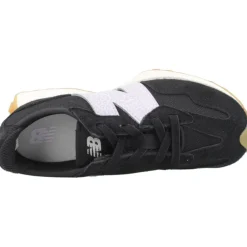 Stylische Sneakers für den Alltag><noscript><img width=