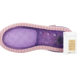 Stylische Sneakers für Männer und Frauen><noscript><img width=