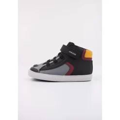 Stylische Sneakers für Männer><noscript><img width=