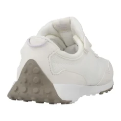 Stylische Sneakers für Männer und Frauen><noscript><img width=