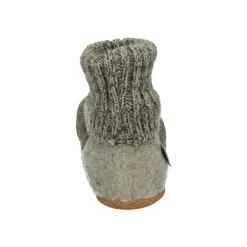 Taupe Slip-On Schuhe mit Gummisohle><noscript><img width=