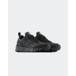 Winter Kombat Gummisneakers>Armani